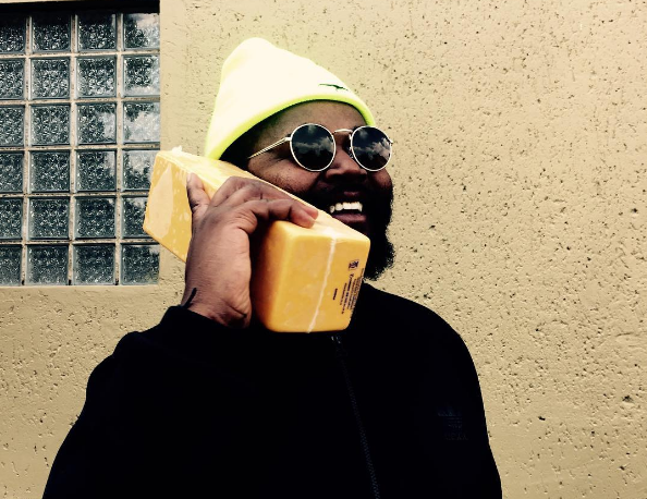 Watch A Guy Crying Whiles Sjava Performs "Uthando" In Tembisa
