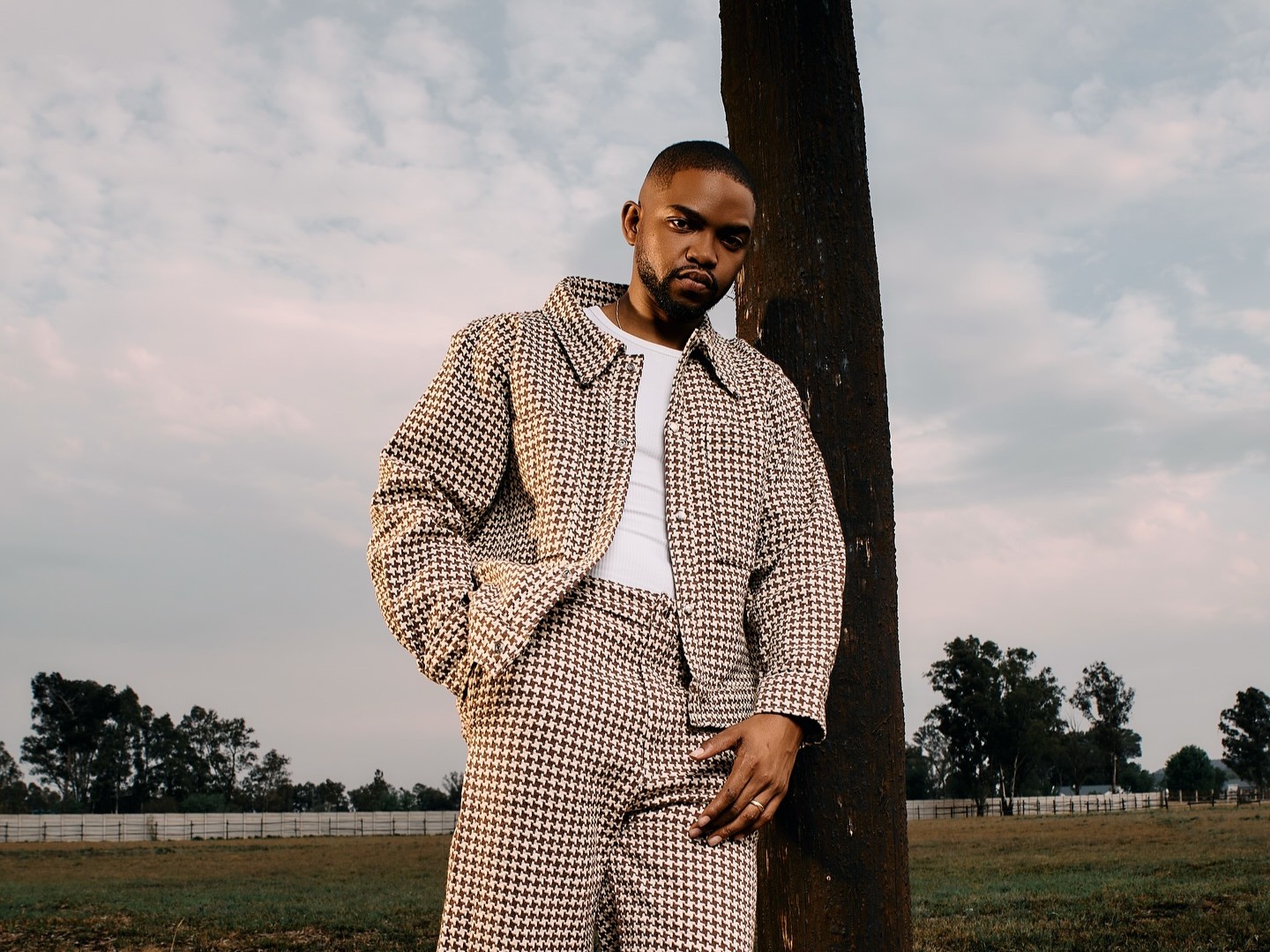 Una Rams Celebrates First Metro FM Award Win With Wife Ntando Rambani in Emotional Milestone Moment