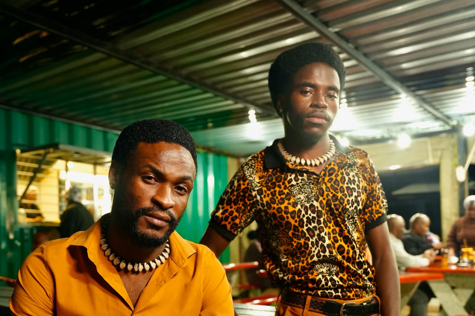Ambitiouz Entertainment Signs Spirit & Thonadoo as New Duo With “Dali Buya”